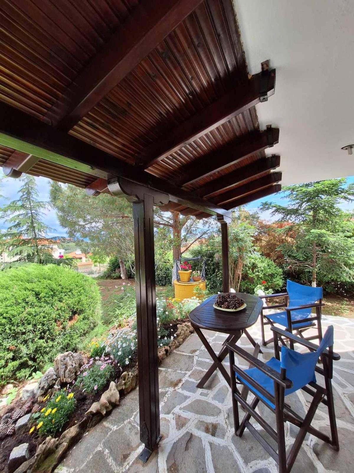 Villa Roadhouse, Nilie Hospitality Mgmt Flogita Exterior foto