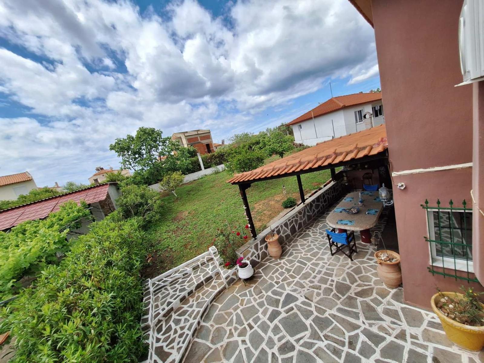 Villa Roadhouse, Nilie Hospitality Mgmt Flogita Exterior foto